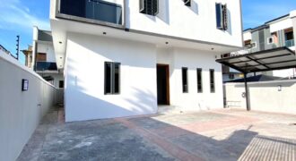 Contemporary 4 Bed Detached Duplex with Bq